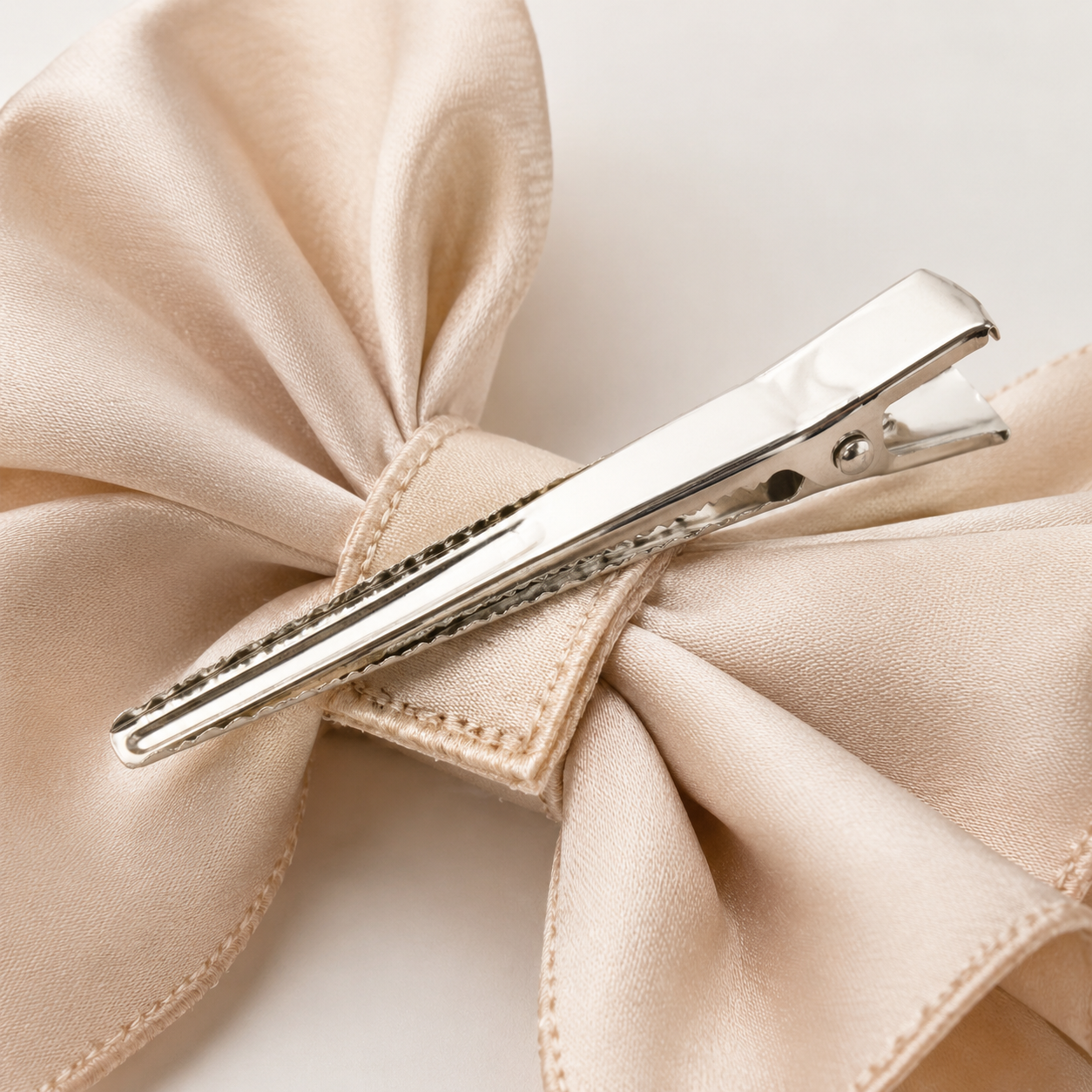 Krenza Satin Bow Hair Clip - Image 2