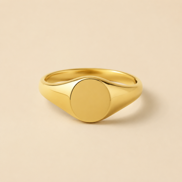 Krenza Oval Signet Ring